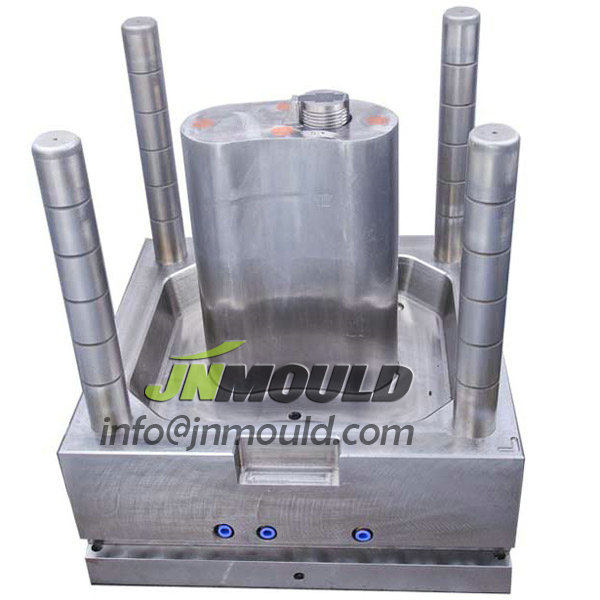 injection bucket mould