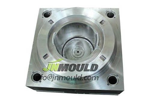 How to design paint bucket mould?