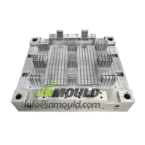 injection pallet mould