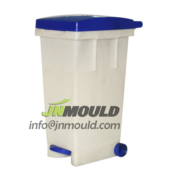 trash can mold