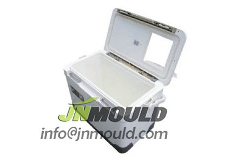 Plastic washing machine mould    